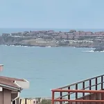 오렌지 하우스 게스트하우스 3*