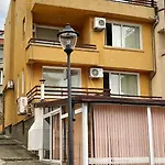 게스트하우스 오렌지 하우스