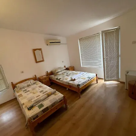 Orange House בית הארחה סוזופול