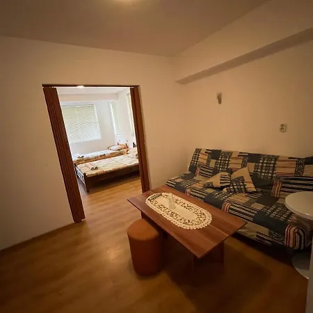 Orange House סוזופול